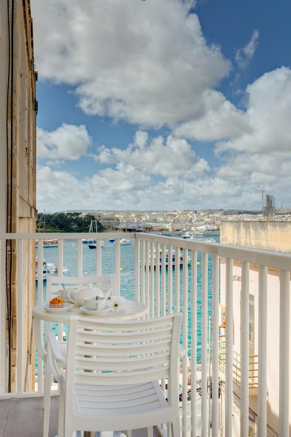 La Rive Apartment سليمة المظهر الخارجي الصورة